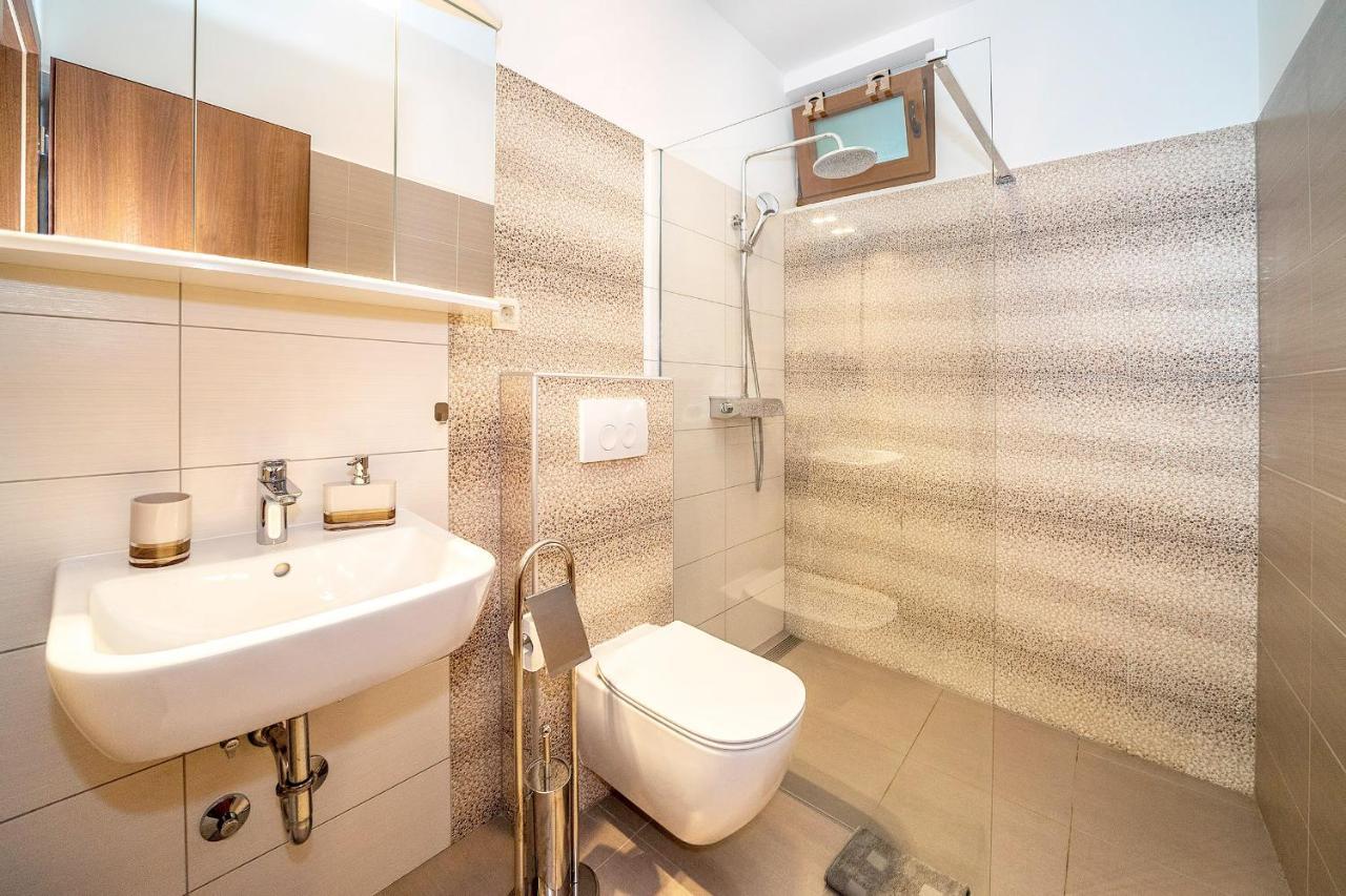 Apartmant Ivan Malinska Exteriör bild